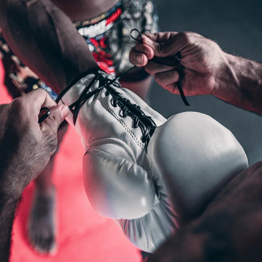 Champ F031 Lace-Up Gloves