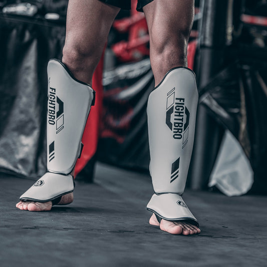 Champ F236 Slim Shin Guards